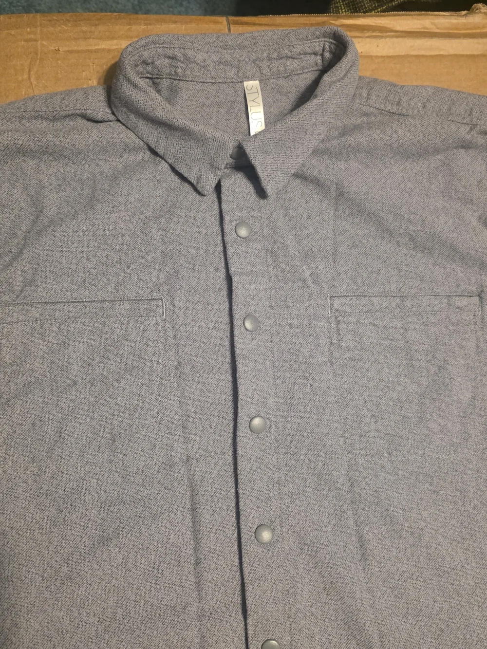 STYLUS Men's Light Gray Button-Down Casual Shirt